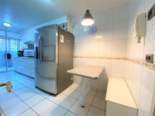 Departamento En Venta De 3 Dorm. En Las Condes