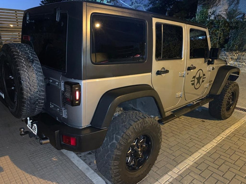 Imagen 8 de 15 de Jeep Wrangler Unlimited 2013 3.6