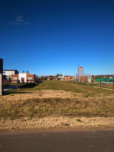 Imagen 7 de 17 de Lotes-funes-654 M2-barrio Abierto-funes-verde