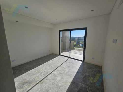 Casa En Venta - Barrio Cerrado Santa Elisa - Pilar Del Este