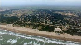 Imagen 11 de 22 de Lote De 2000 Mts En Costa Esmeralda Área Residencial