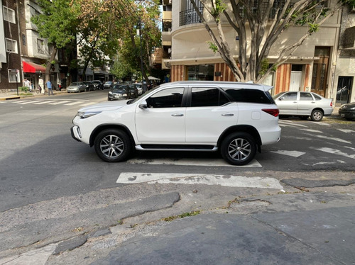 Toyota Sw4 2.8 Srx 177cv 4x4 7as At 2018