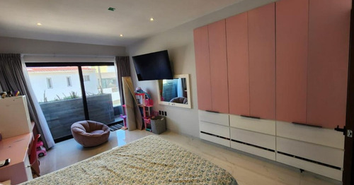 Casa En Venta En Veracruz Fracc. Playas Del Conchal Con Alberca.