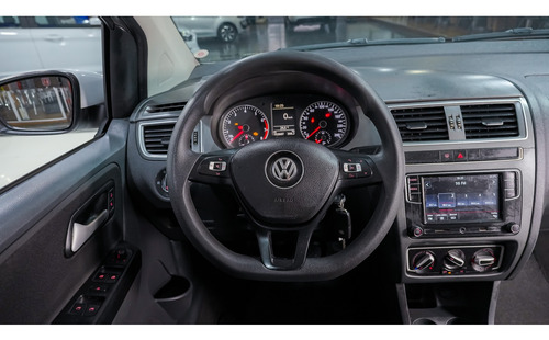 Volkswagen Fox 1.6 MSI TOTAL FLEX CONNECT 4P MANUAL