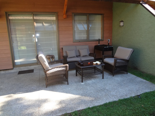 Vendo Hermosa Casa En Condominio Muy Céntrico En Pucón, 4d3b