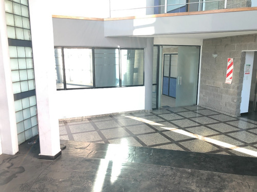 Imagen 4 de 29 de Alquiler Oficinas San Isidro