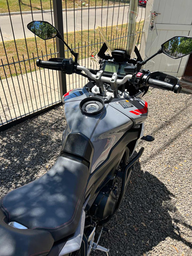 Imagen 2 de 16 de Yamaha Mt09 Tracer 900