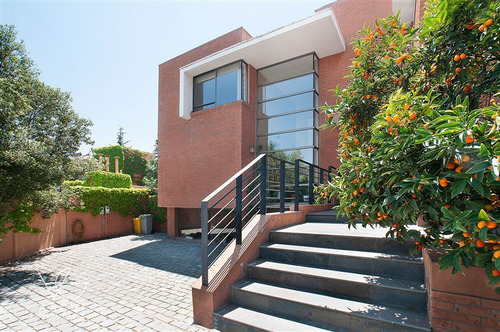 Casa En Condominio 5 Dorm, Basement San Carlos De Apoquindo