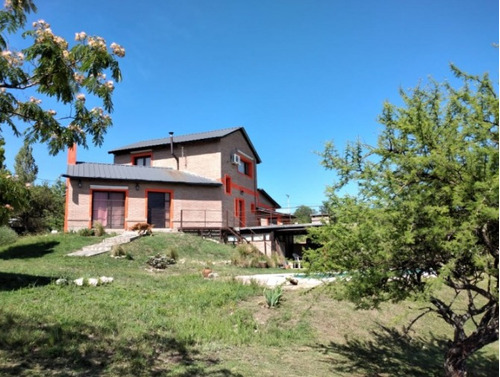 Hermoso Chalet Con Vistas A Las Sierras En Potrero De Garay