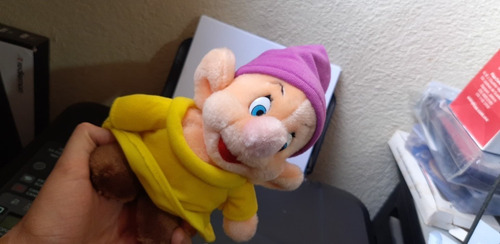 Disneyland World Snow White Seven Dwarfs Dopey Plush 21 Cms (Usado)
