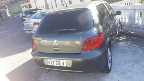 Peugeot 307 Sed. Presence 1.6 Flex 16v 4p