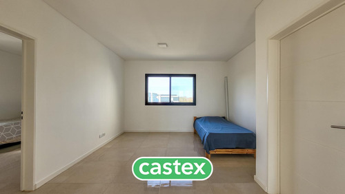 Casa En Venta En Araucarias, Puertos Escobar