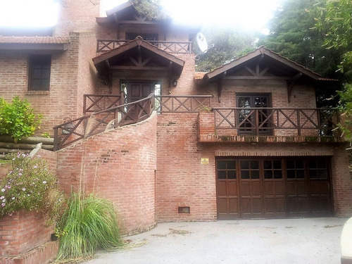Imagen 4 de 27 de Excelente Propiedad En La Zona Del Golf Acceso A Villa Gesell Ideal Vivienda Permanente Cuenta Con Todos Los Servicios