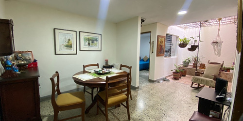 Imagen 21 de 23 de Casa Primer Piso Belén Nogal, Cerca Al Parque De Belén 192,7 Mts!!!