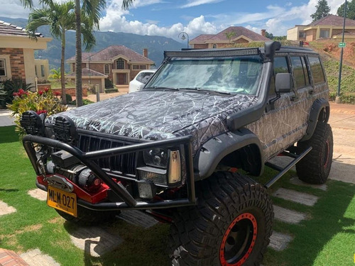 Jeep Cherokee 4x4