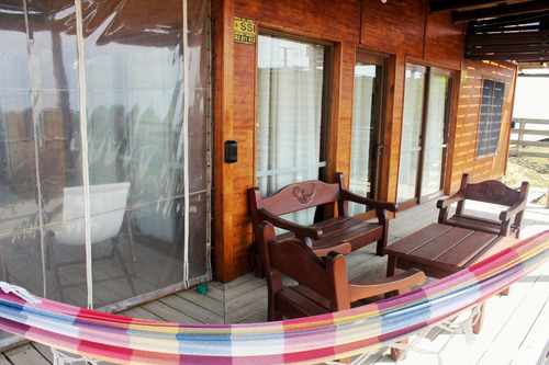 Se Ofrece En Venta Casa En La Calle Principal De Punta Del Diablo