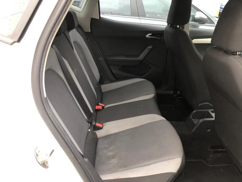 Imagen 13 de 15 de Seat Ibiza Style Automático 2018