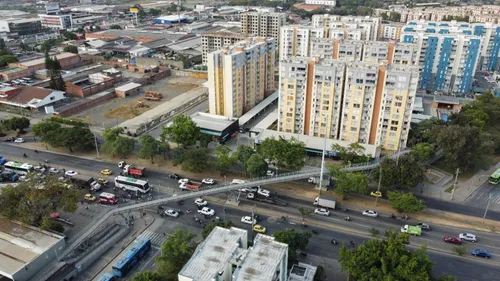 Local En Arriendo En Brisas De Los Álamos. Cod A1023092