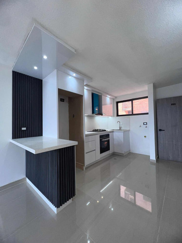Bello Apartamento En Lomas De Mañongo Naguanagua