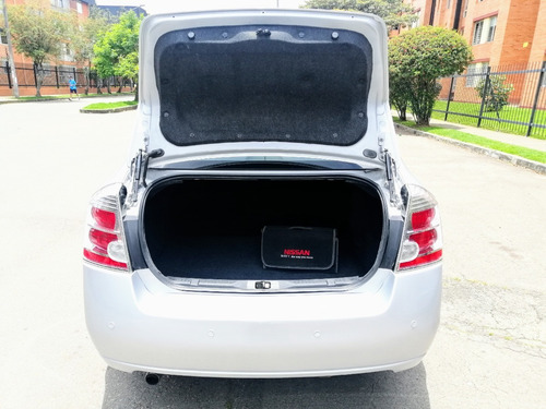 Sentra 2.0 Sl Excelente Estado