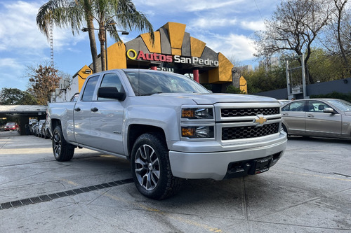 Chevrolet Silverado CAB EXT