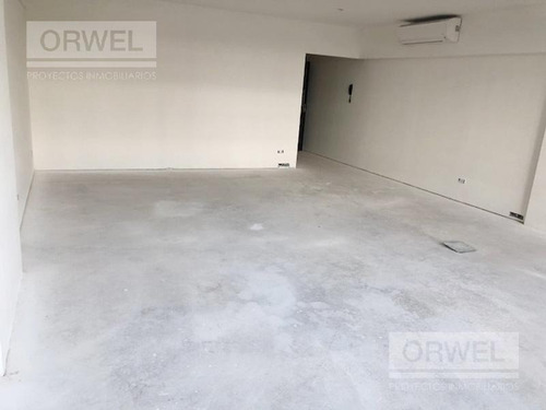 Imagen 3 de 13 de Edificio Liberateur! 187 M2. 4 Baños Y 2 Cocheras.