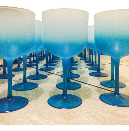Imagem 3 de 3 de 25 Taças De Gin Degradê Personalizadas Exclusivas