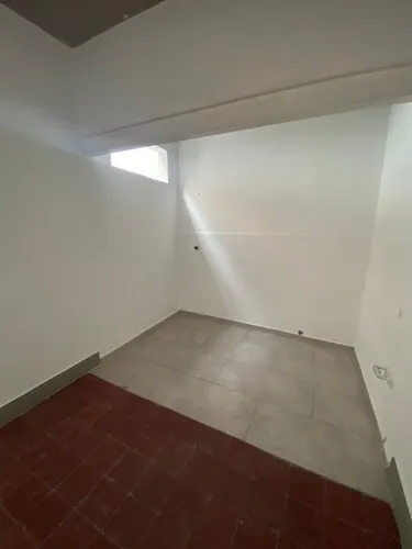 Local En Arriendo En San Bosco. Cod A11503
