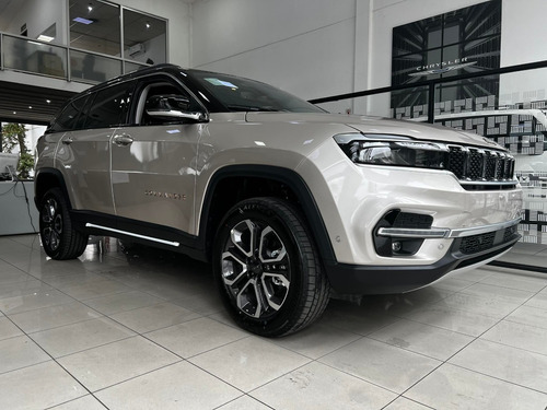 Imagen 5 de 17 de Jeep Commander Limited Gris #11