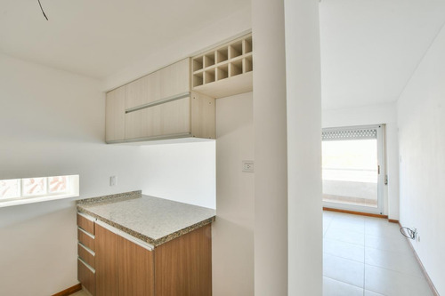 Imagen 3 de 10 de Monoambiente En Venta Para Inversión