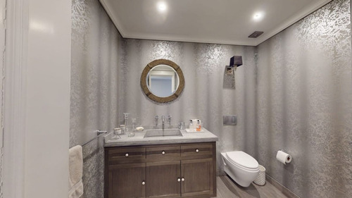 Se Vende Departamento Remodelado En La Jolla (v)