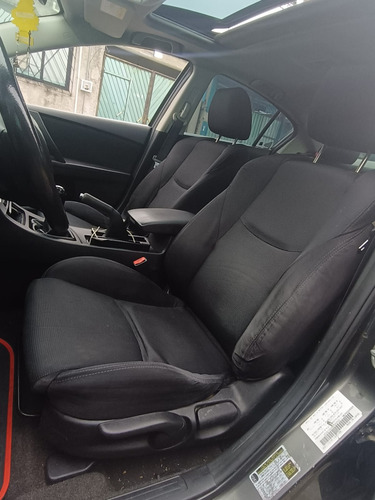 Mazda Mazda 3 2.5 S 6vel Qc Abs R-17 Mt