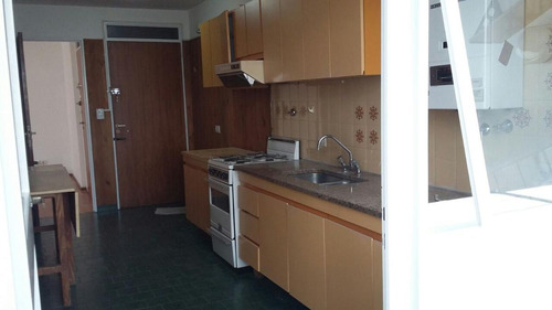Departamento De 3 Ambientes En Venta- Mart.-vias/santa Fe - Reynolds Propiedades