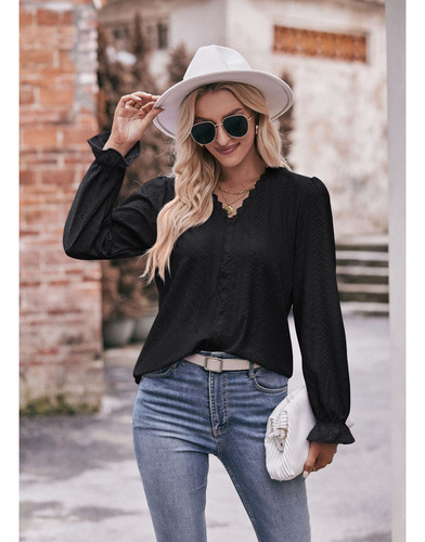 A Top De Encaje Con Cuello En V Hueco Femenino Otoño