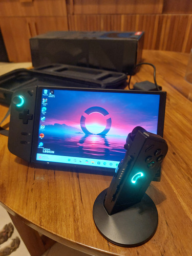 Lenovo Legion Go 8apu1