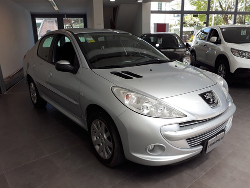 Peugeot 207 Xt Hdi 2013 Manual Panamer