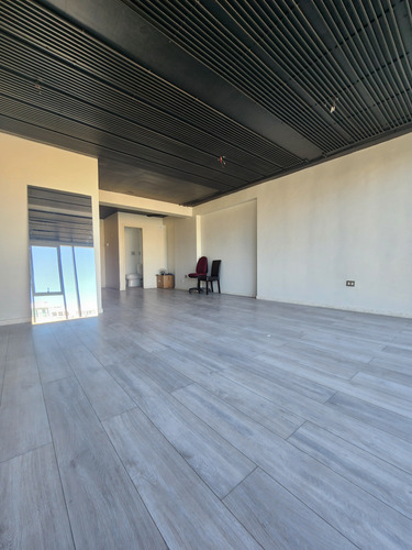 Arriendo De Oficinas A Pasos De Avda Alemania