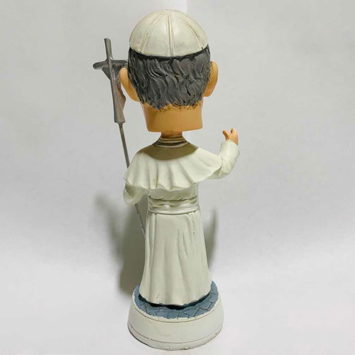 Papa Francisco Bobble Head Tipo Funko