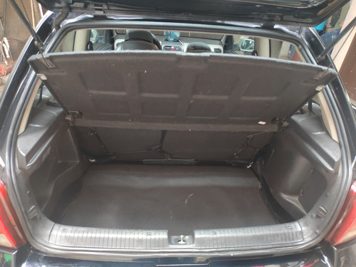 Chevrolet Chevy 1.6 3p Paq D At