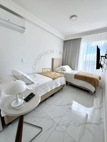 Apartamento Premium De Tres Suites Frente Al Mar. Alquiler Anual