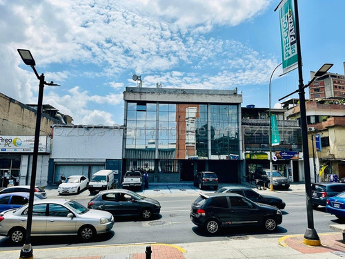Imagen 1 de 30 de Edificio Comercial (3 Niveles) Alquiler Chacao Mls-23-30286
