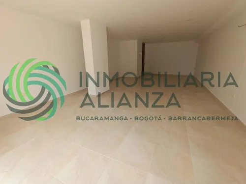 Local En Arriendo En Los Pinos. Cod A15988