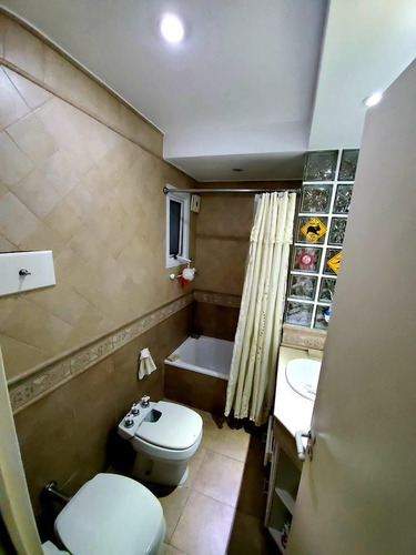 Imagen 20 de 26 de Hermoso Ph En Venta En Caseros Centro Con Cochera Y 2 Patios