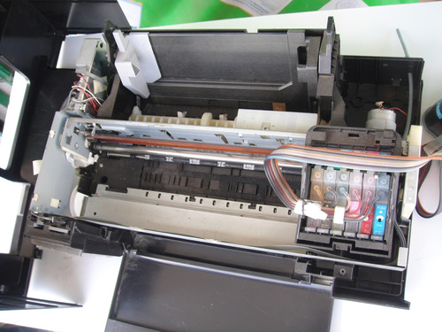 Impresora Epson  T50 Negra  ( X Partes )
