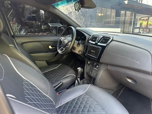 Renault Logan 1.6 Privilege / Intens