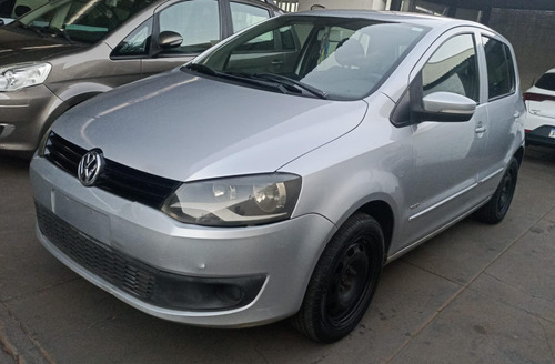 Volkswagen Fox 1.6 Vht I-motion Total Flex 5p