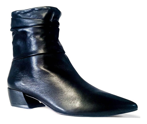 Imagem 4 de 4 de Bota Carrano Couro Bico Fino Cano Curto Salto Baixo 150205