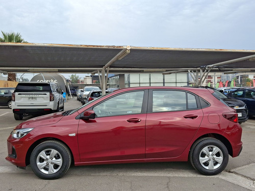 Chevrolet Onix Turbo 2024