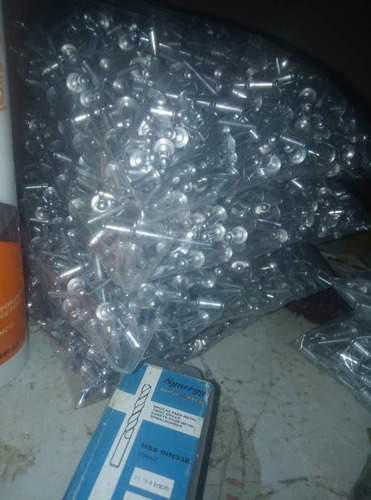 Remache Aluminio Ciego 1/8 X1/2 Bolsas De 300 Piezas