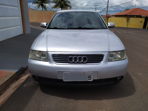 Audi A3, Motor 1.6, Ano 2001 - Aceito Trocas